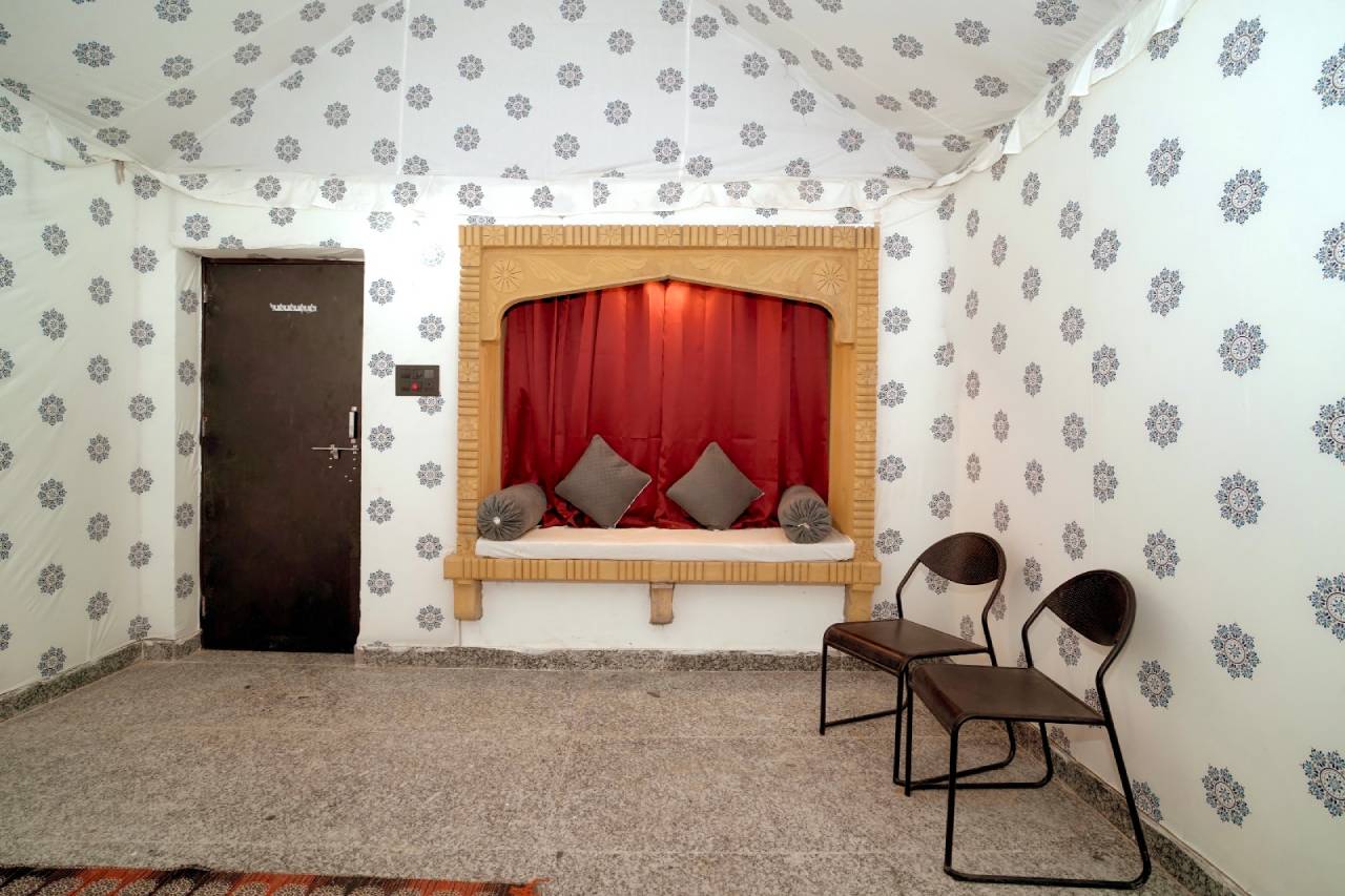 luxury Swiss tent with private pool in sam sand dunes