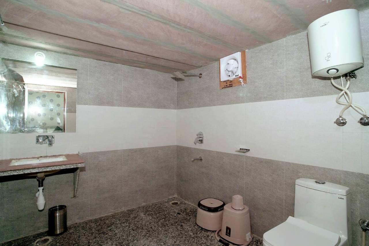 luxury Swiss tent with private pool in sam sand dunes